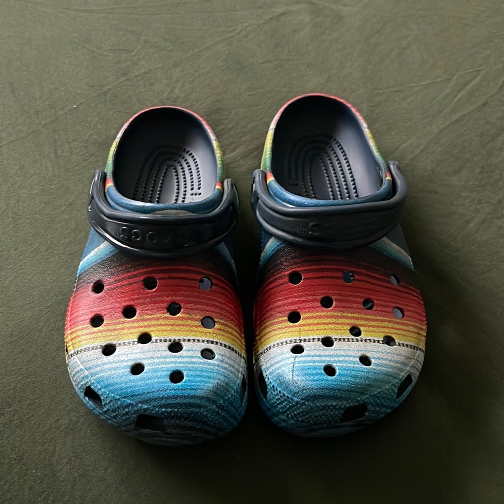 Aztec Crocs